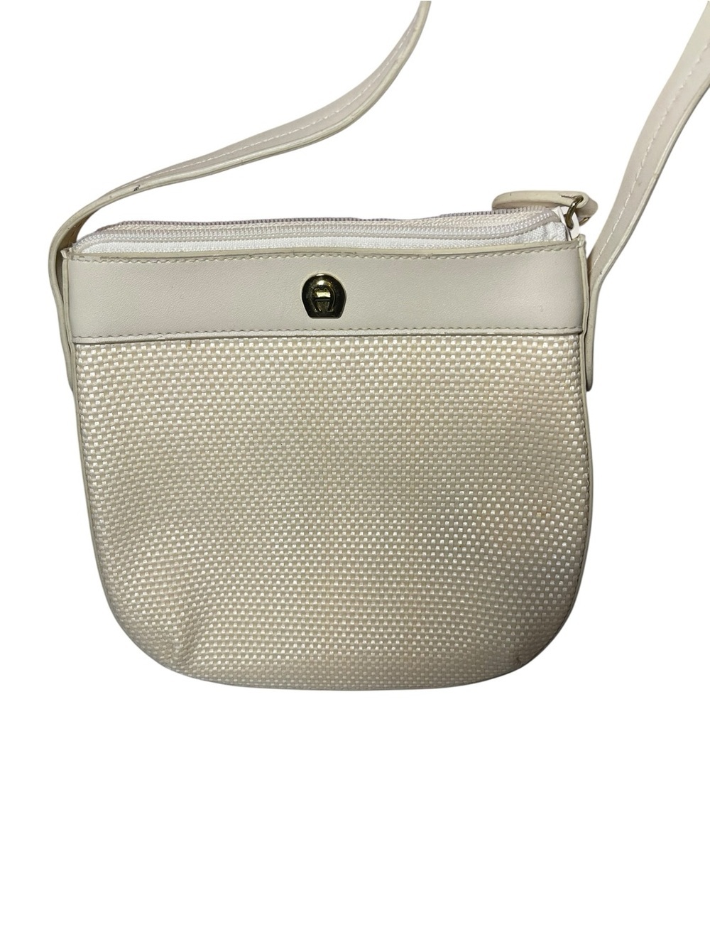 Aigner Cream Crossbody Shoulder Bag with Textured Front